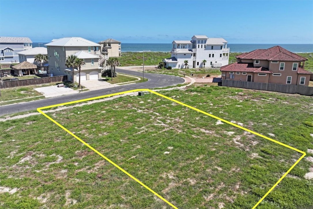 137 Bikini Dr Property Photo 1