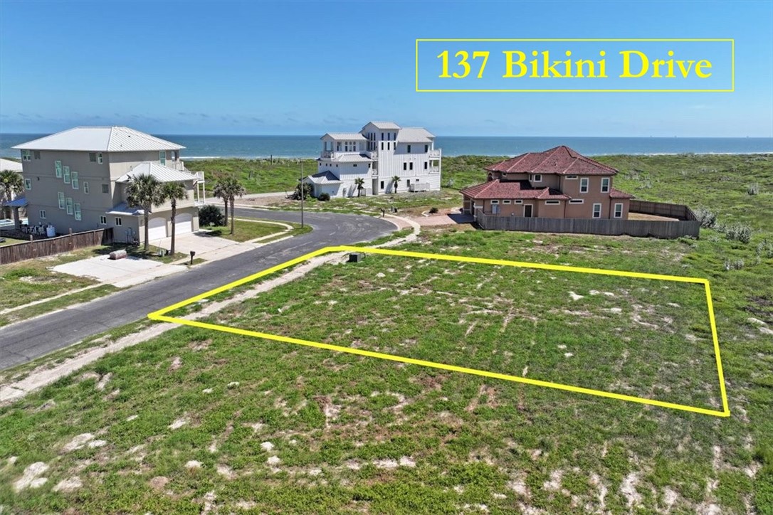 137 Bikini Dr Property Photo 2