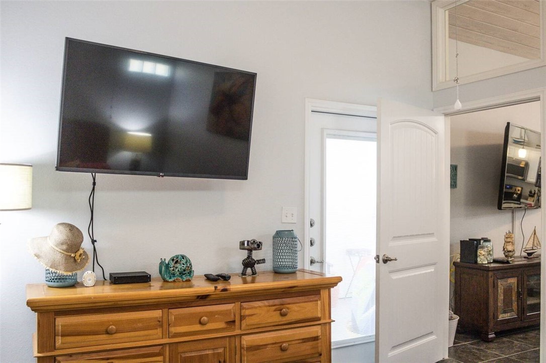 2212 State Highway 361 220 Property Photo 12