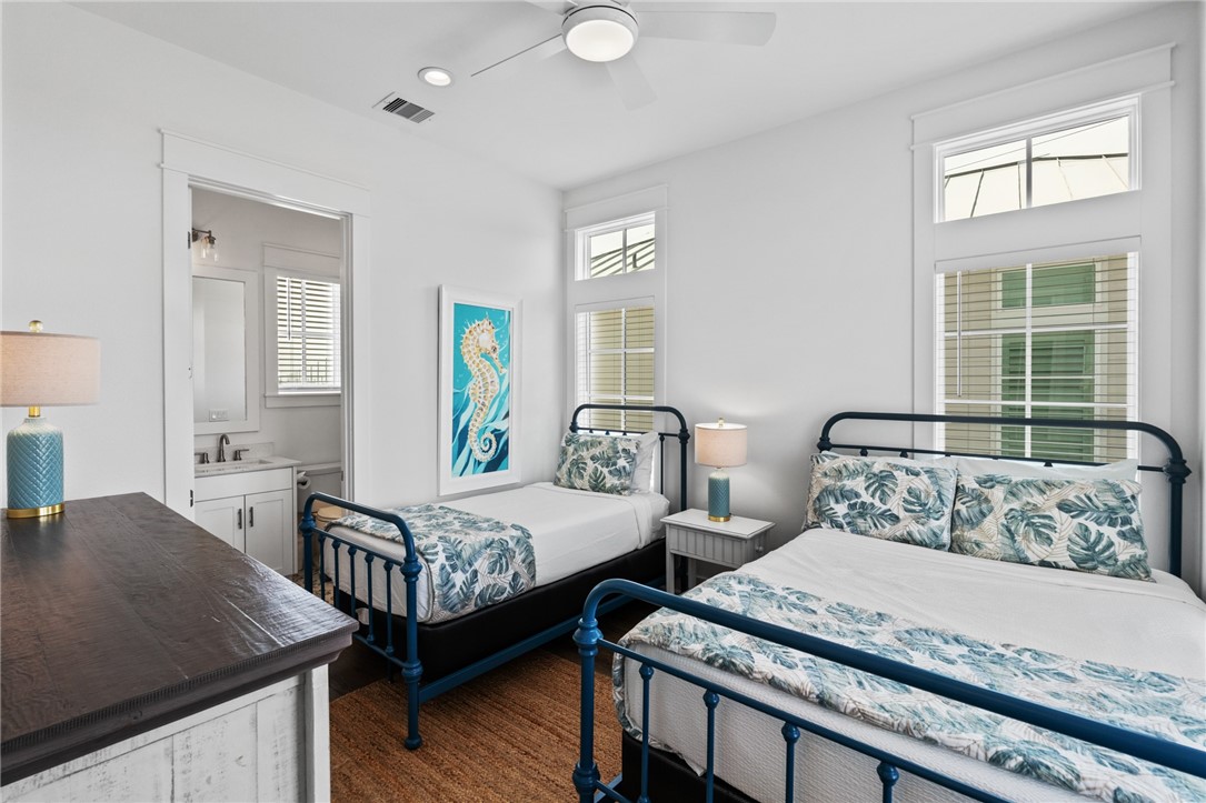 312 Mermaid Tail Property Photo 18