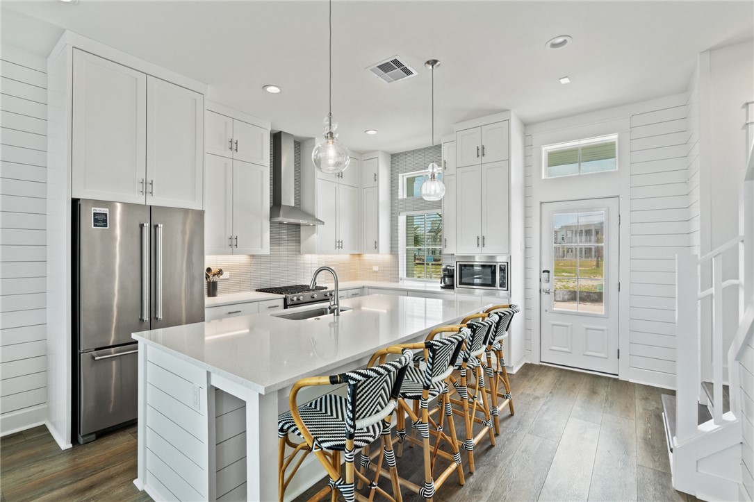 312 Mermaid Tail Property Photo 29