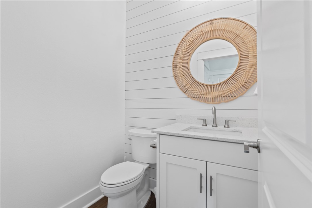 312 Mermaid Tail Property Photo 33