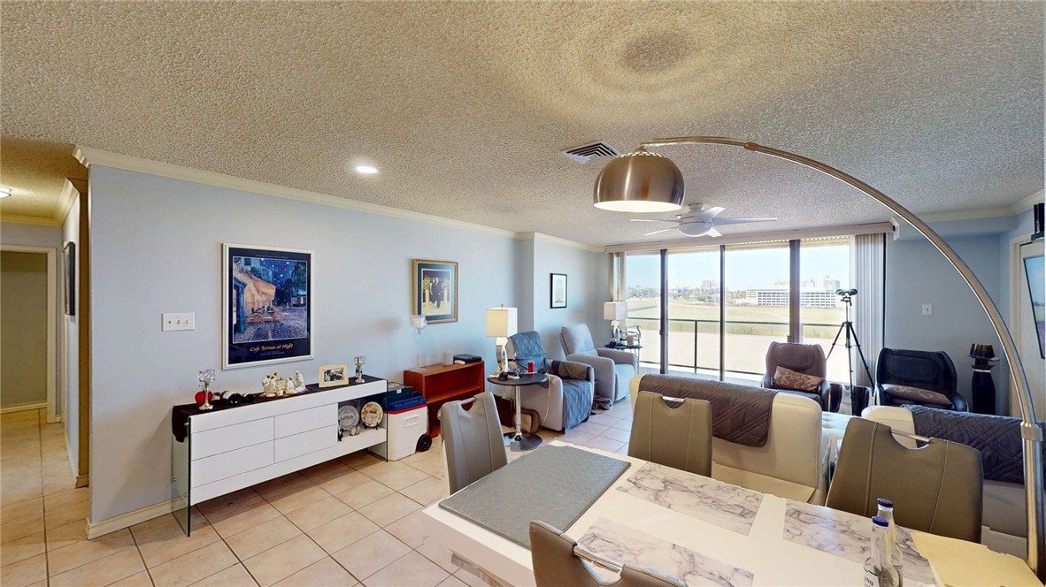 1400 Ocean Dr 304-b Property Photo 8