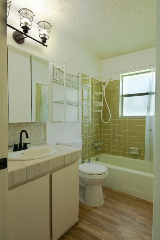 315 W Greenwood Property Photo 8