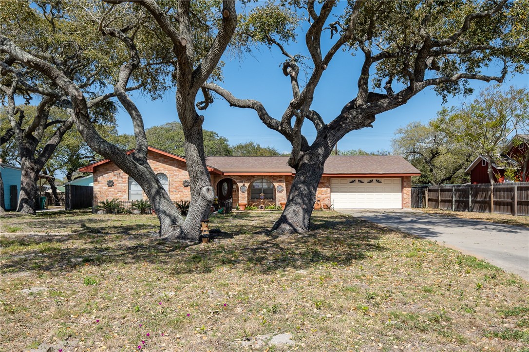1038 Houston S Property Photo