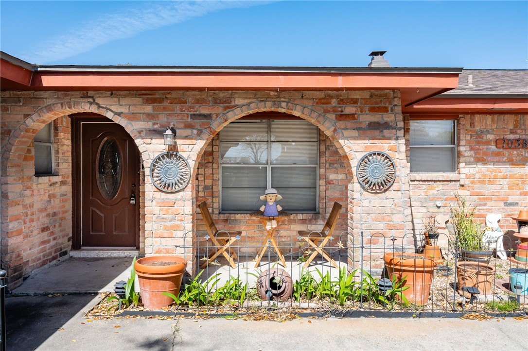 1038 Houston S Property Photo 15