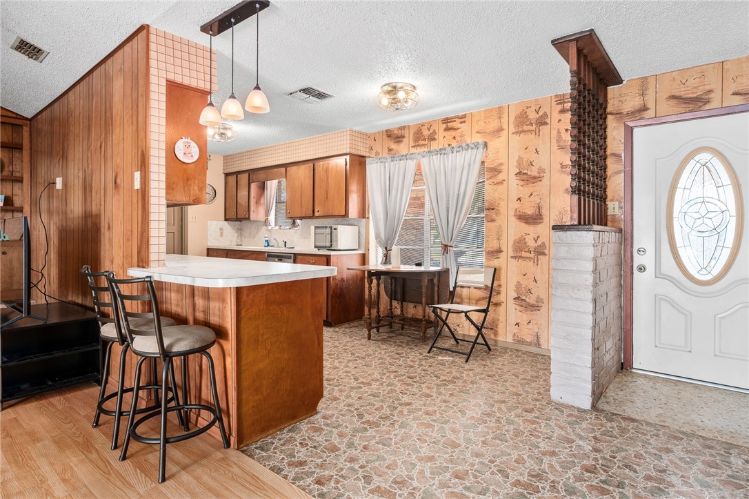 1038 Houston S Property Photo 18