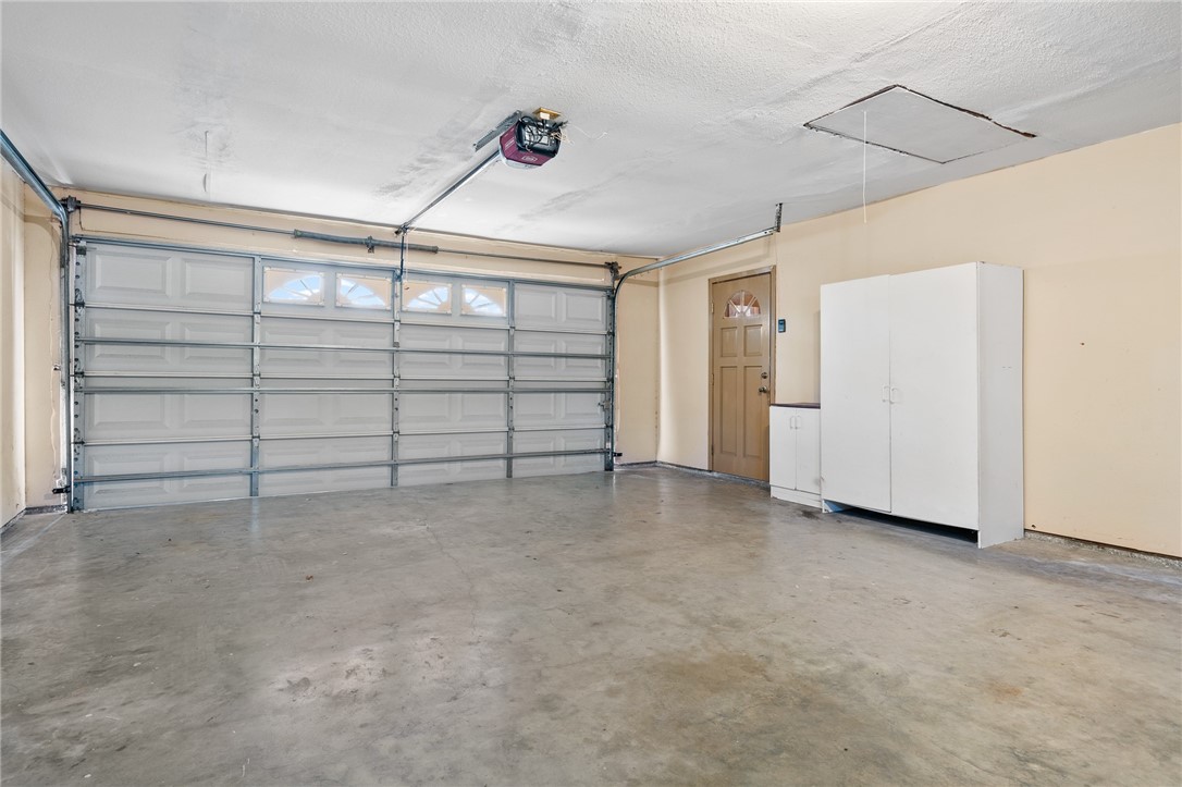 1038 Houston S Property Photo 24