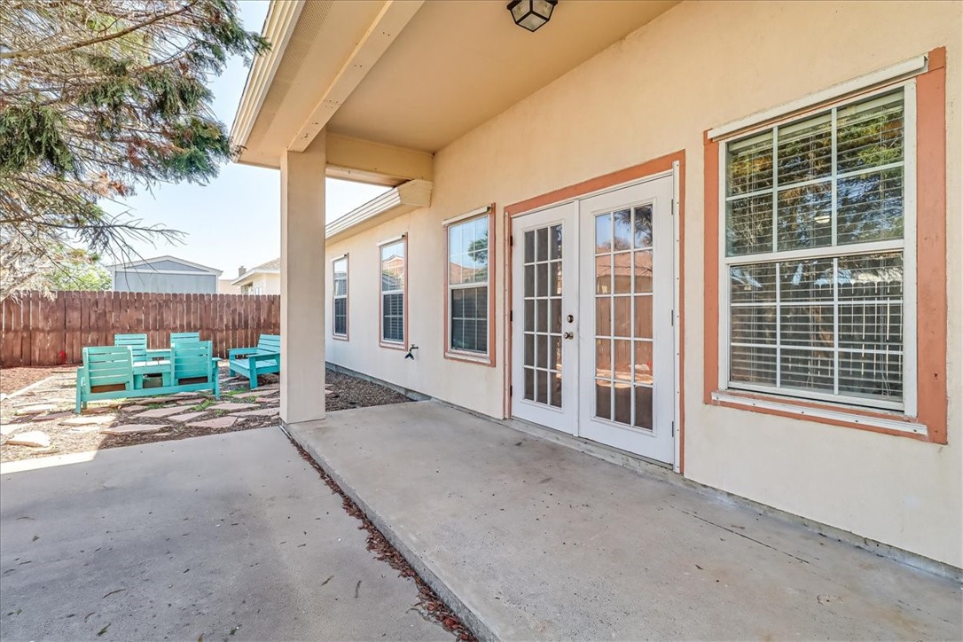 15538 Dyna St Property Photo 36