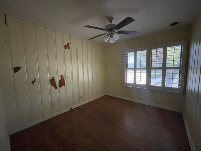 909 Zarsky Dr Property Photo 19