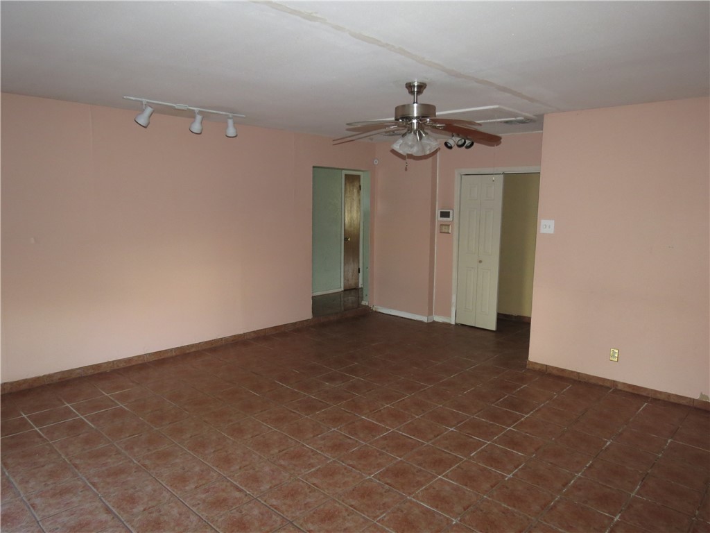 5606 Palo Blanco St Property Photo 4