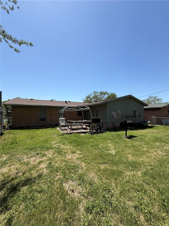 5918 Lucille Dr Property Photo 25