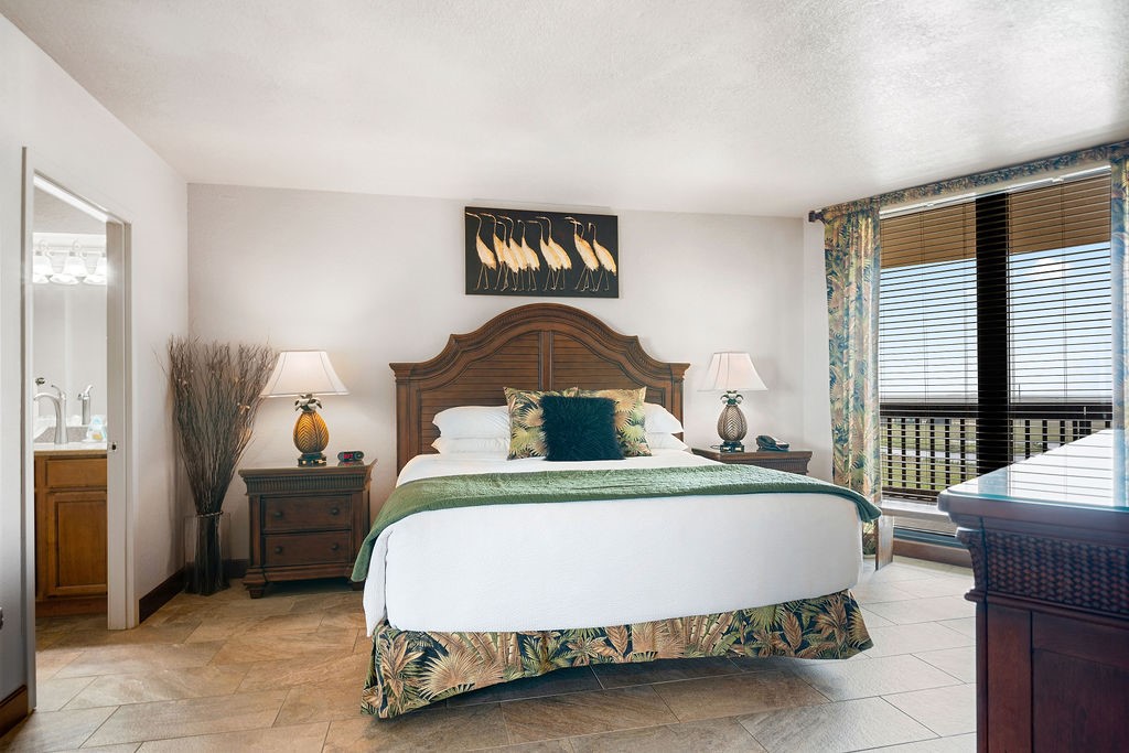 6745 Seacomber Dr 803 Property Photo 12