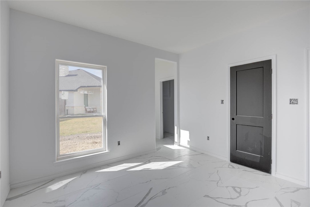 1365 Whitehand Ct Property Photo 19