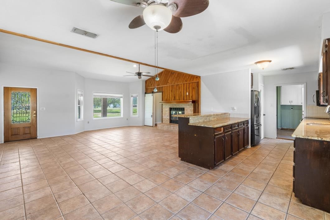 15330 Fm 3089 Property Photo 14