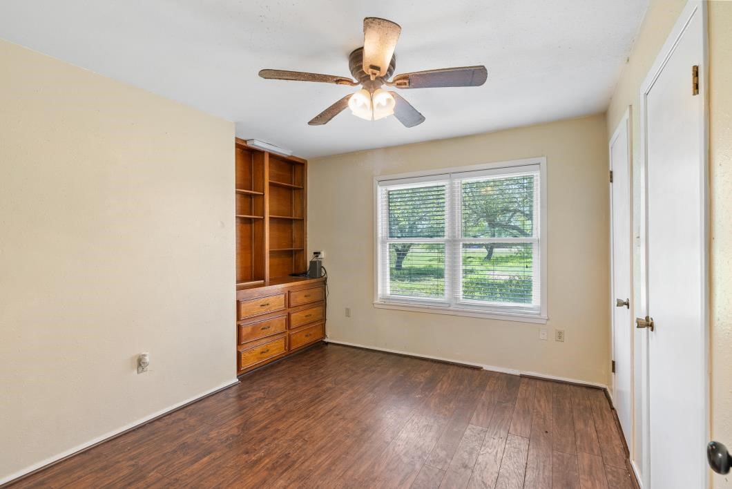 15330 Fm 3089 Property Photo 27