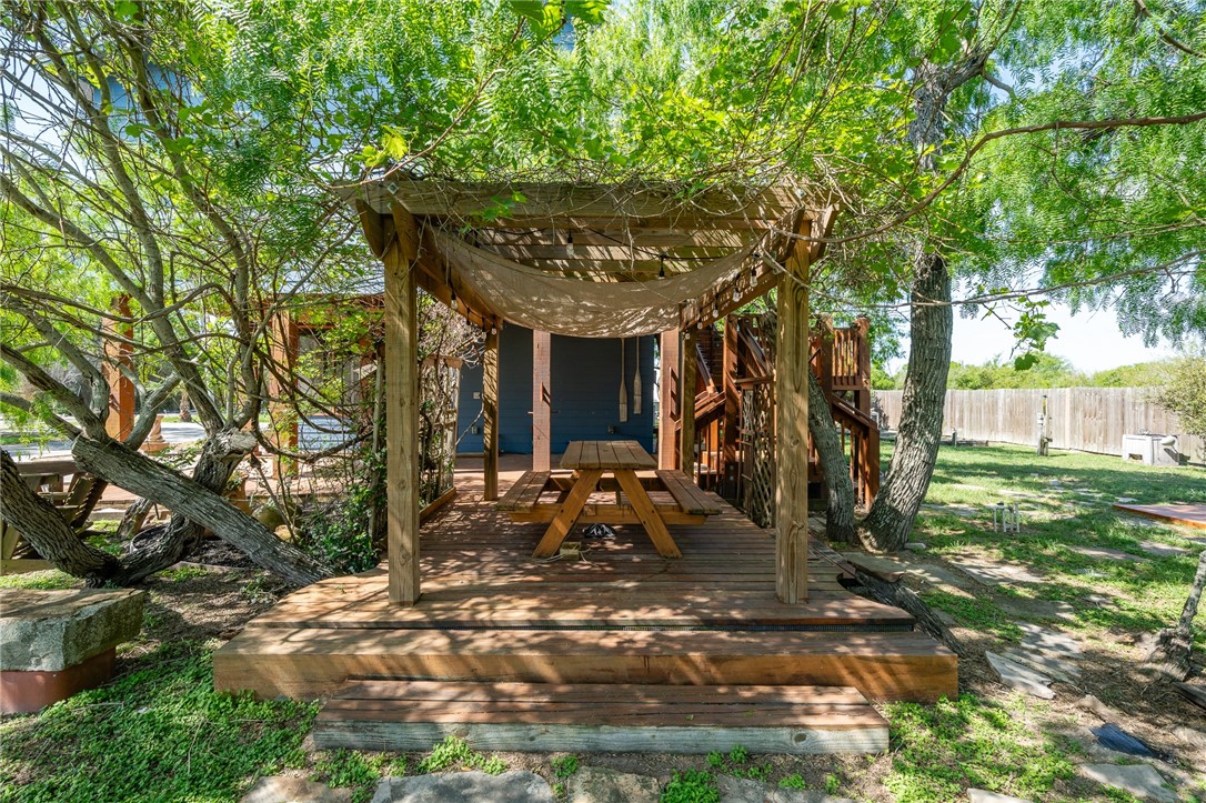 409 Copano Bay Dr Property Photo 7