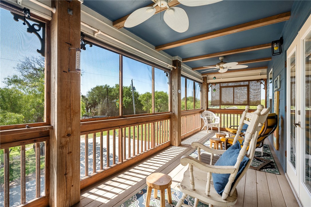 409 Copano Bay Dr Property Photo 34