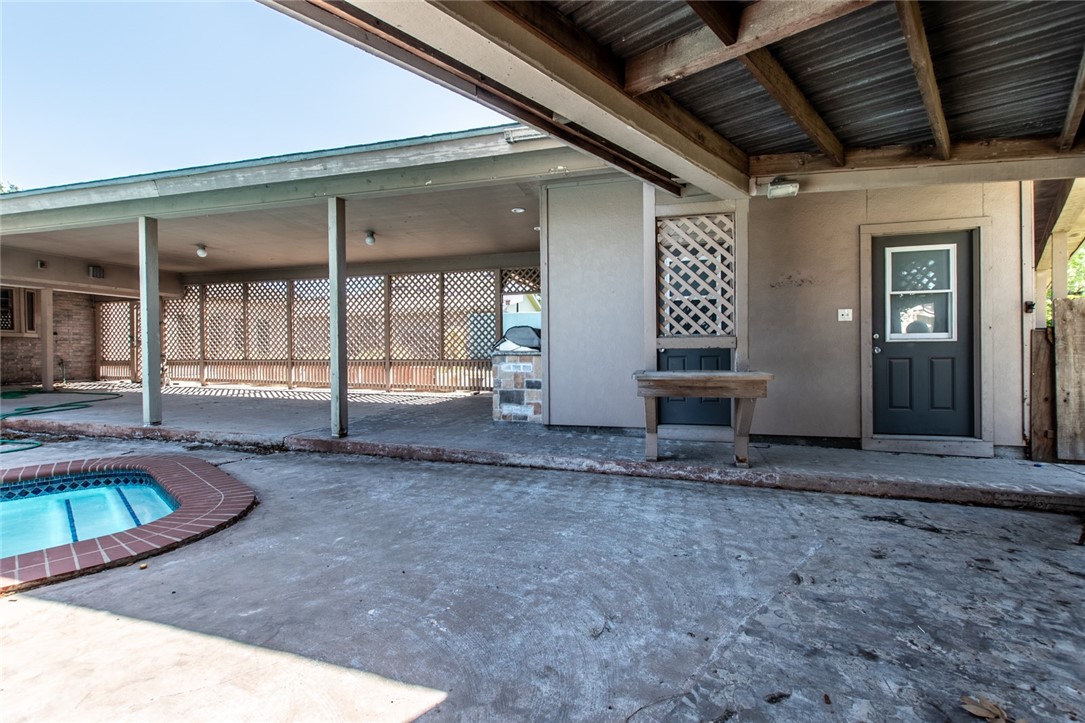 14733 Red River Dr Property Photo 35
