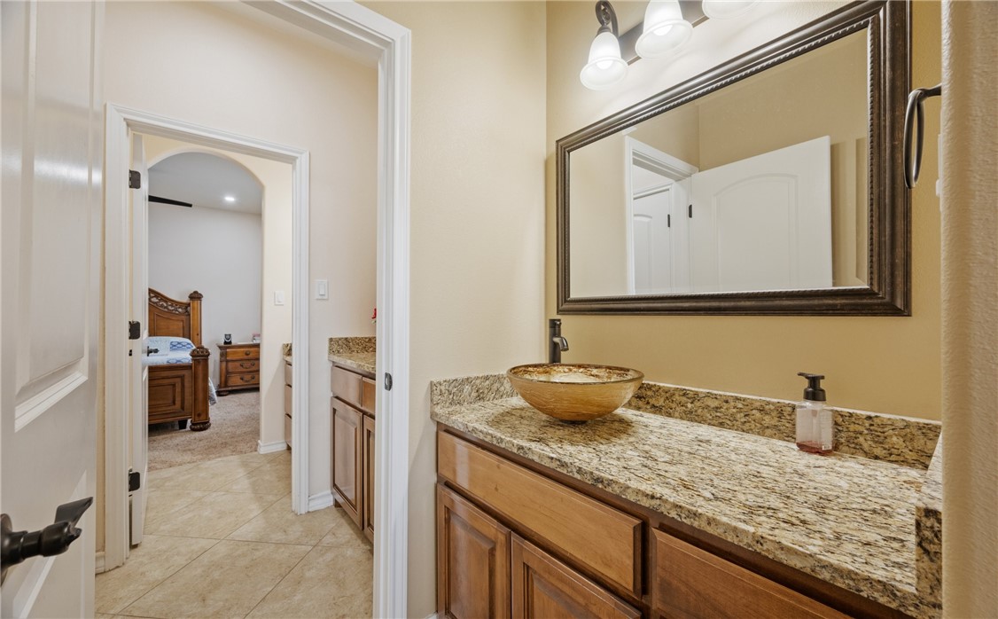 7513 E Lake Dr Property Photo 14