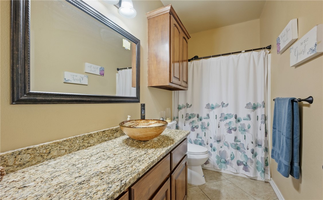 7513 E Lake Dr Property Photo 17