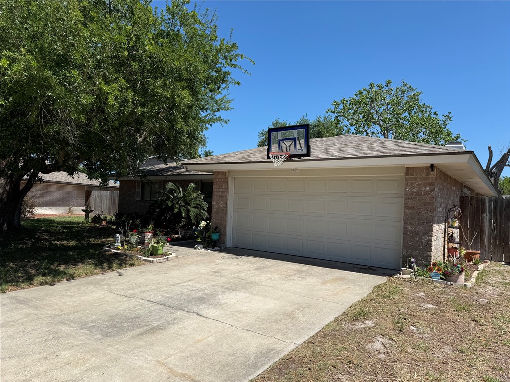 3341 Celon Dr Property Photo 3