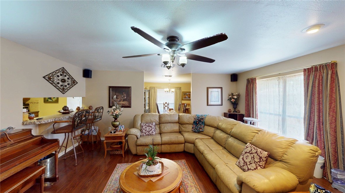 3341 Celon Dr Property Photo 5