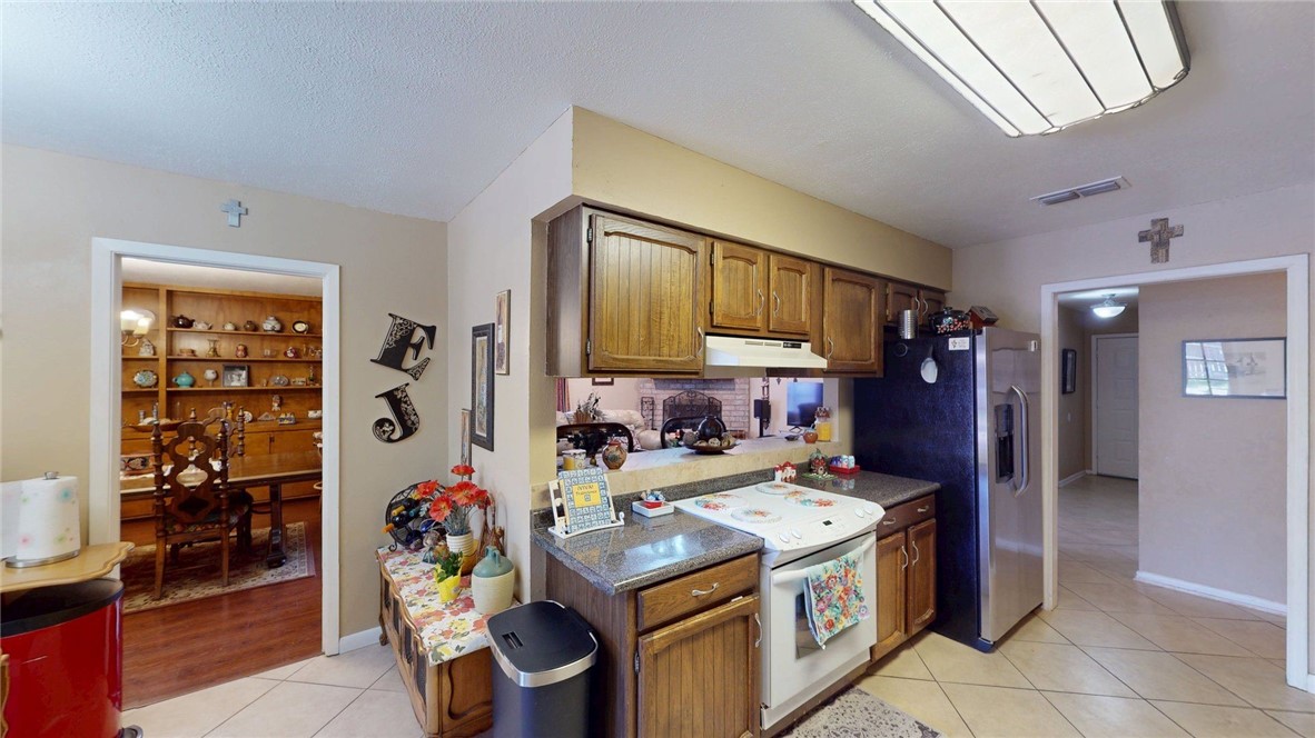 3341 Celon Dr Property Photo 13