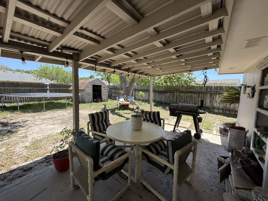 3341 Celon Dr Property Photo 32