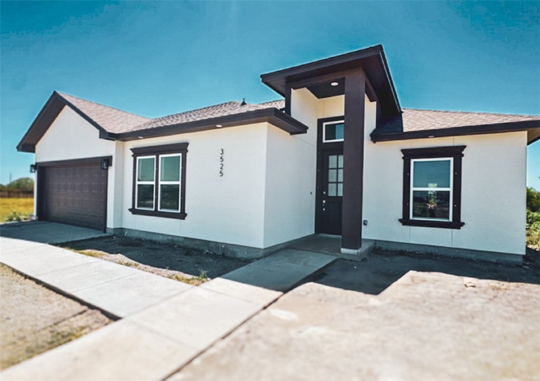 3525 Sahar Lake Property Photo