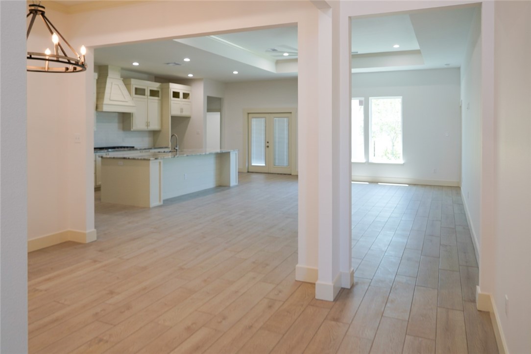 3525 Sahar Lake Property Photo 3