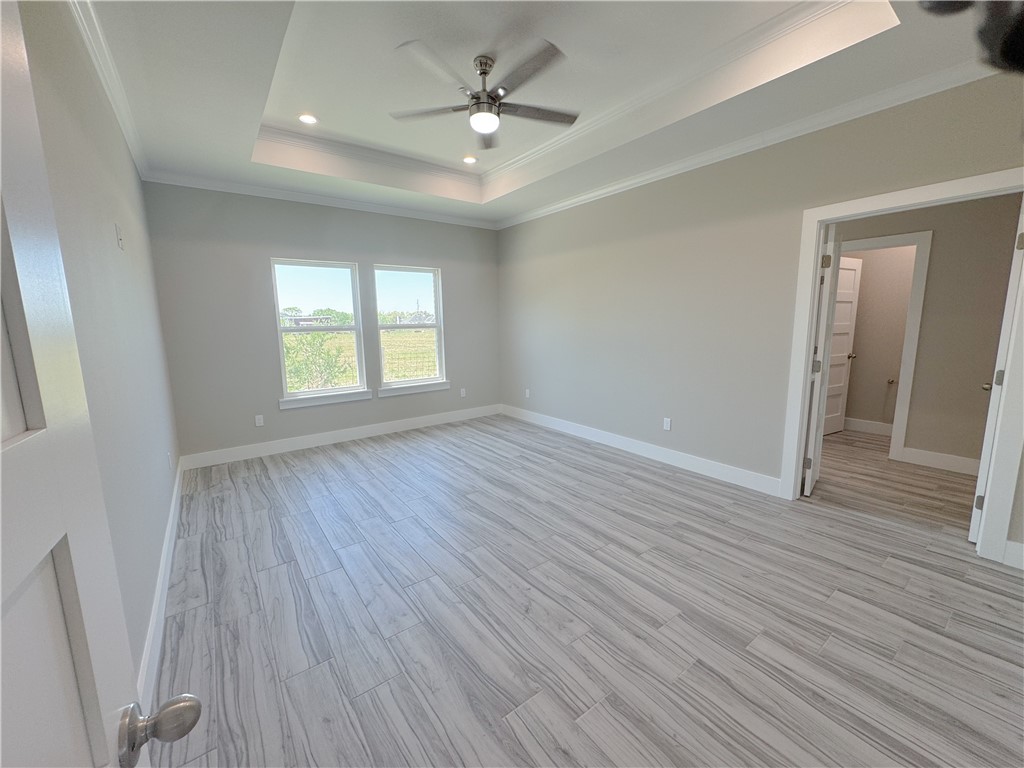 3529 Sahar Lake Property Photo 7