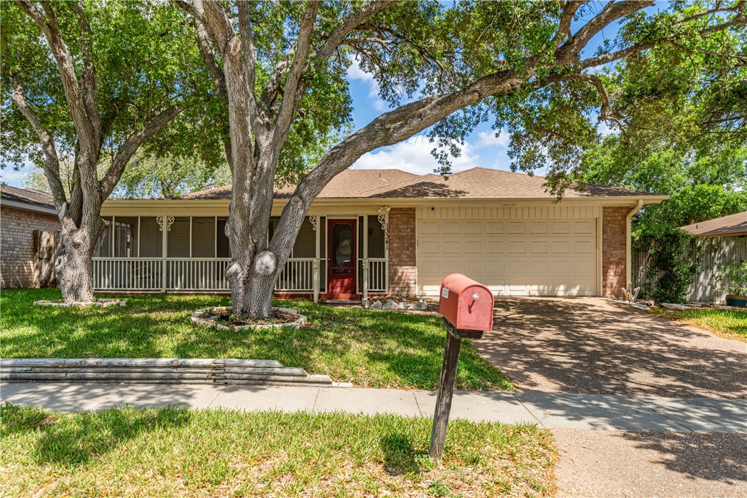 Calallen Real Estate Listings Main Image
