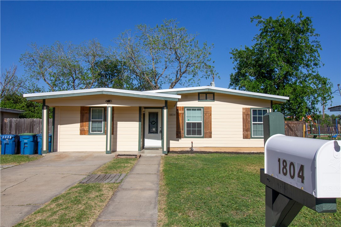 1804 N Mckinley St Property Photo