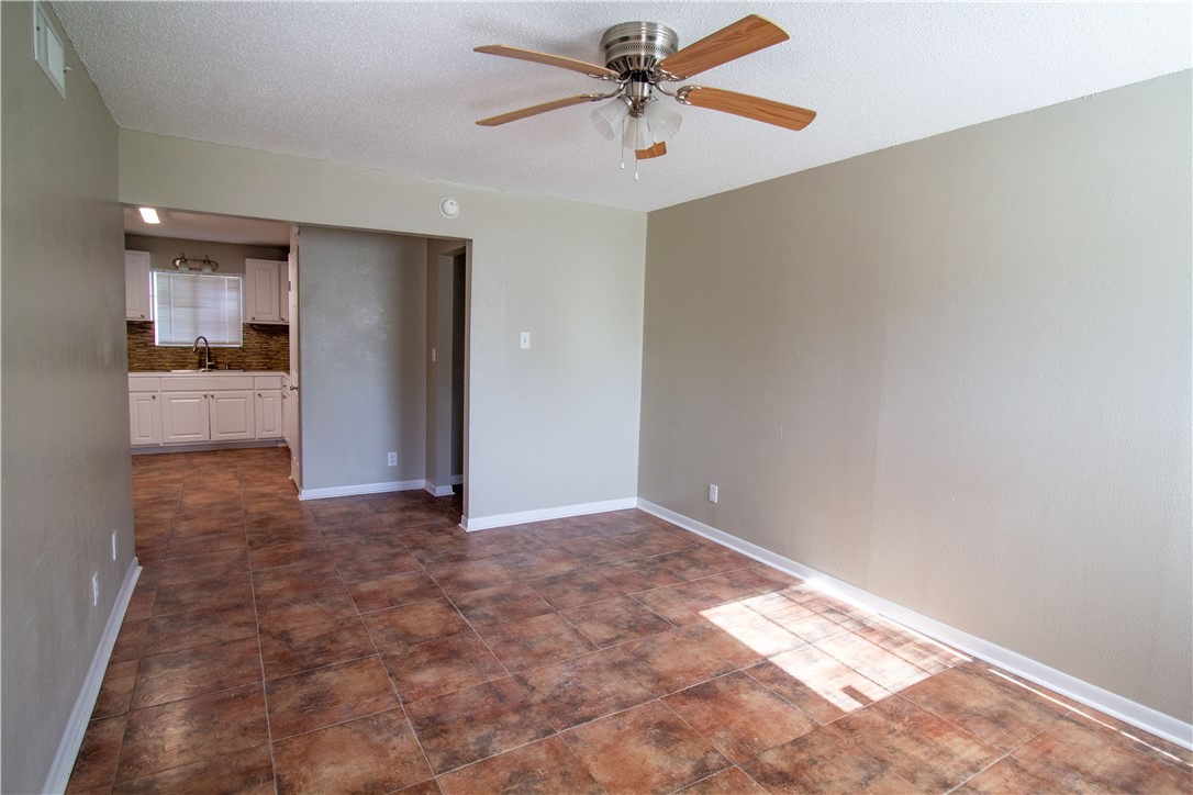 1804 N Mckinley St Property Photo 6