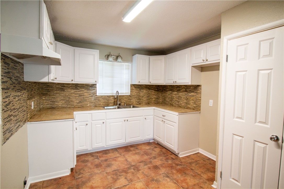1804 N Mckinley St Property Photo 10