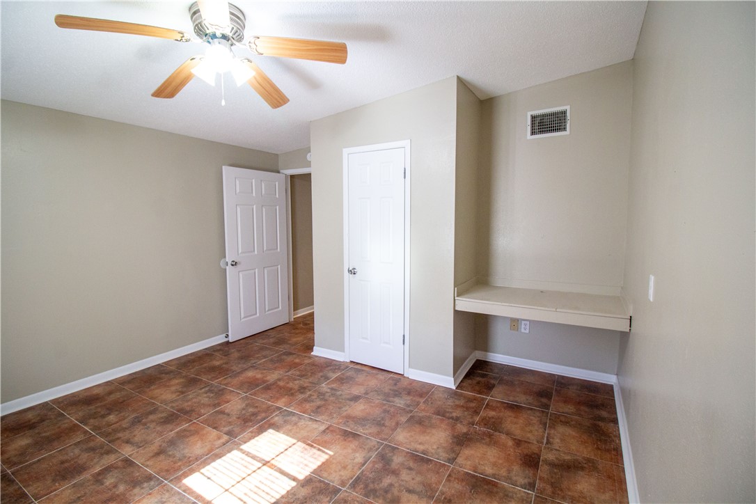 1804 N Mckinley St Property Photo 14