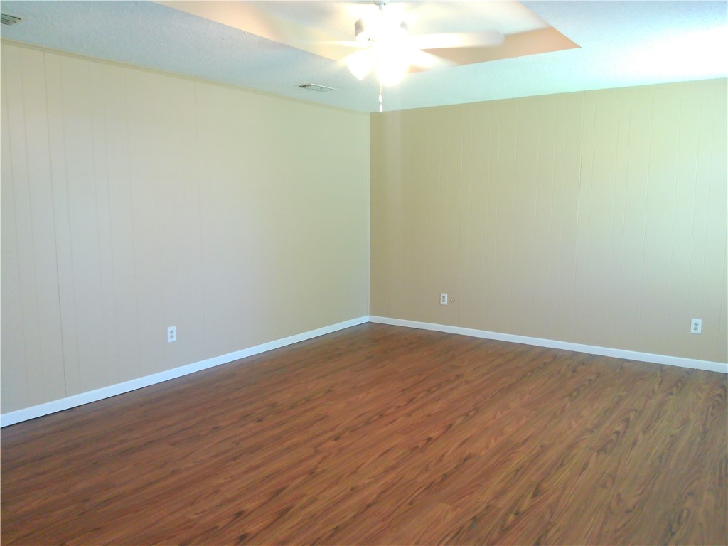 4002 Hurlwood Property Photo 2