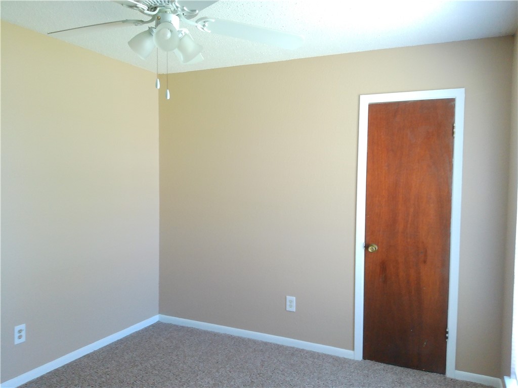 4002 Hurlwood Property Photo 11