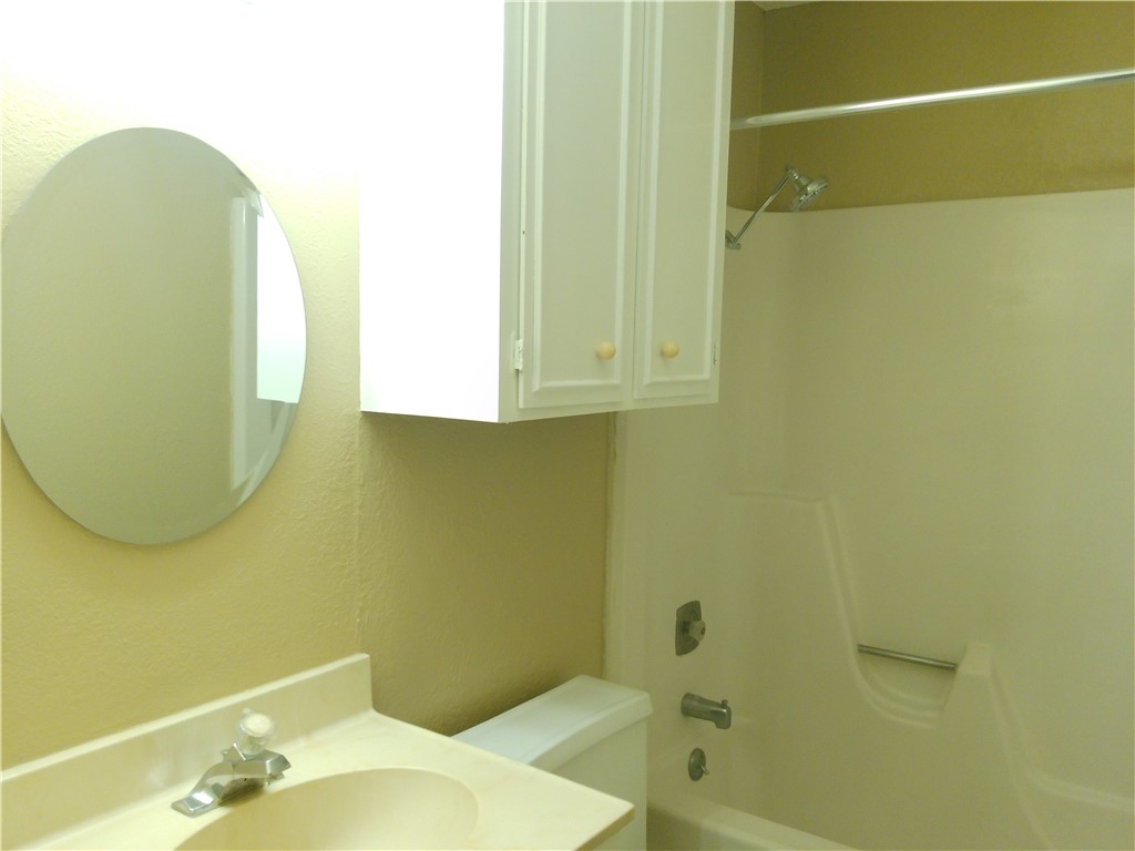 4002 Hurlwood Property Photo 13