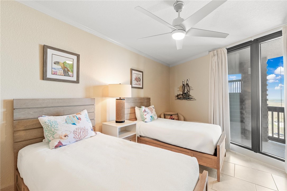 6745 Seacomber Dr 808 Property Photo 7
