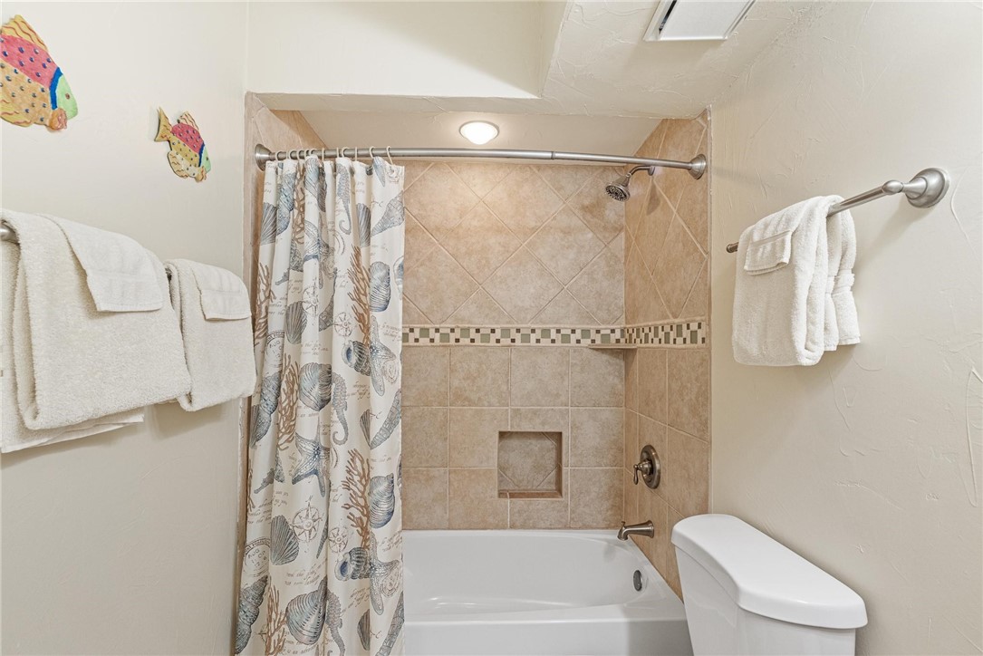 6745 Seacomber Dr 808 Property Photo 11