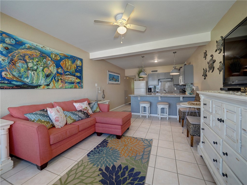 810 Banyan Beach Dr 160 Property Photo 8