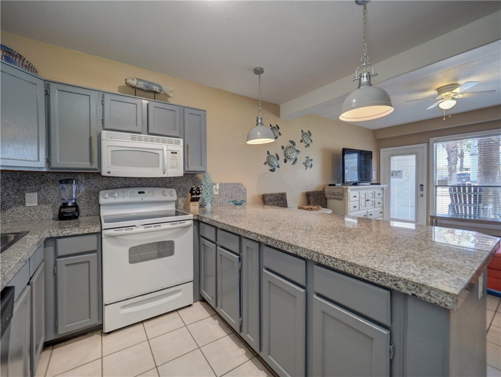 810 Banyan Beach Dr 160 Property Photo 11