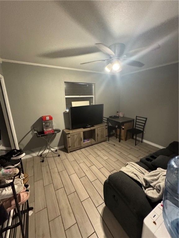 1818 Brazos Dr Property Photo 18