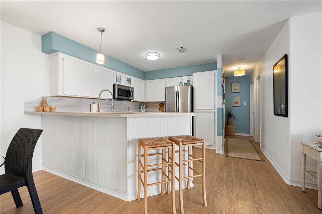 15125 Leeward Dr 20 Property Photo 6