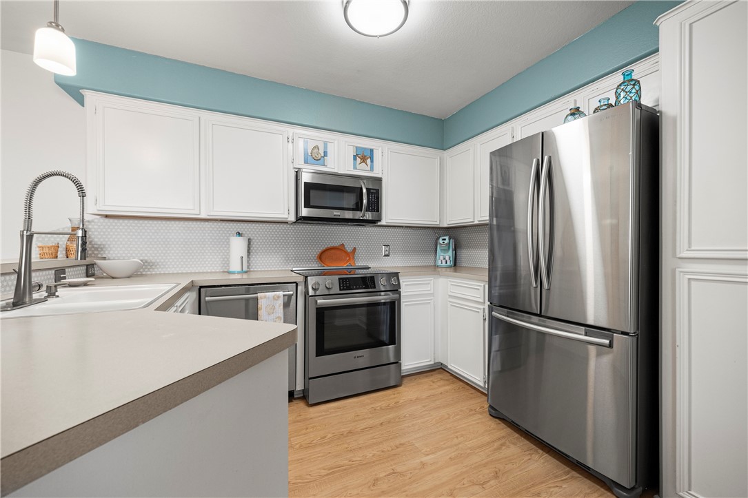 15125 Leeward Dr 20 Property Photo 9