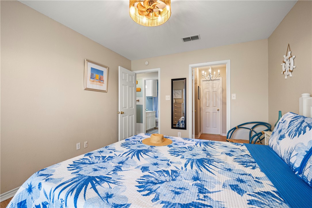 15125 Leeward Dr Property Photo 13