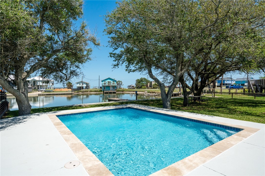 314 Copano Ridge Property Photo 37