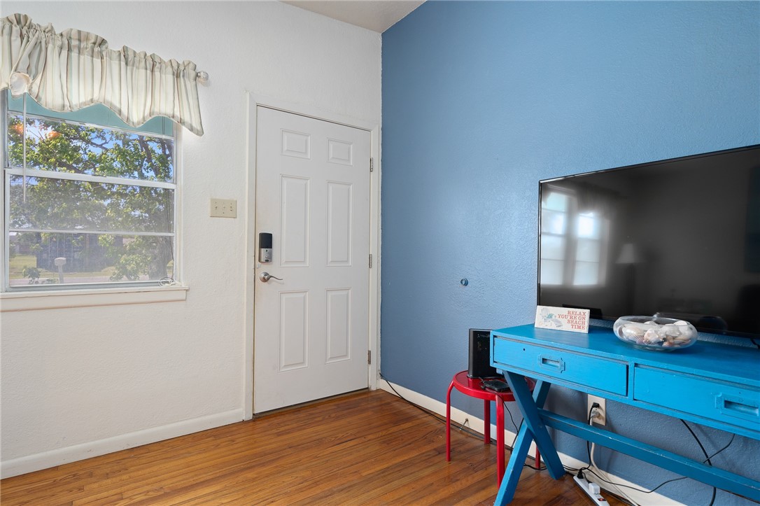 149 Woodhaven Property Photo 5